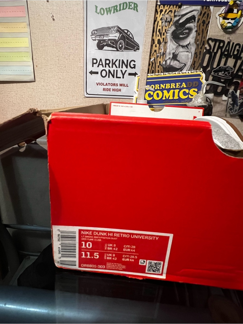 Nike Red Shoe Box with White Label - Picture 6 of 6